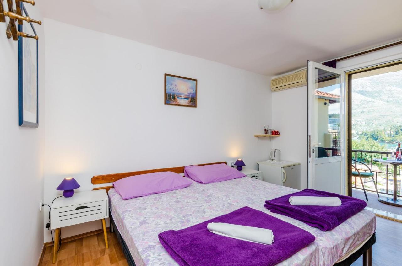 Apartments & Rooms Mihajica 챠브타트 외부 사진