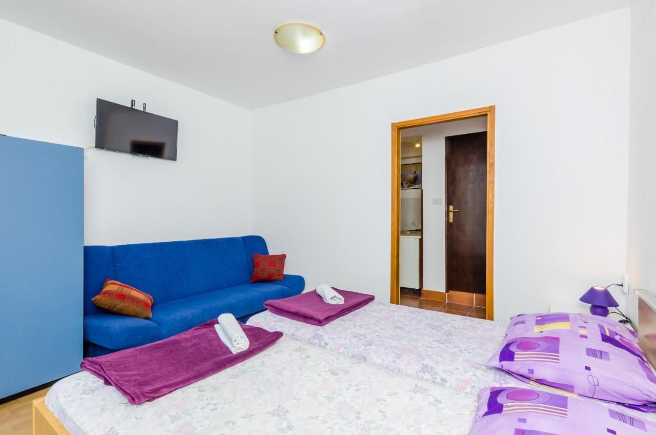 Apartments & Rooms Mihajica 챠브타트 외부 사진