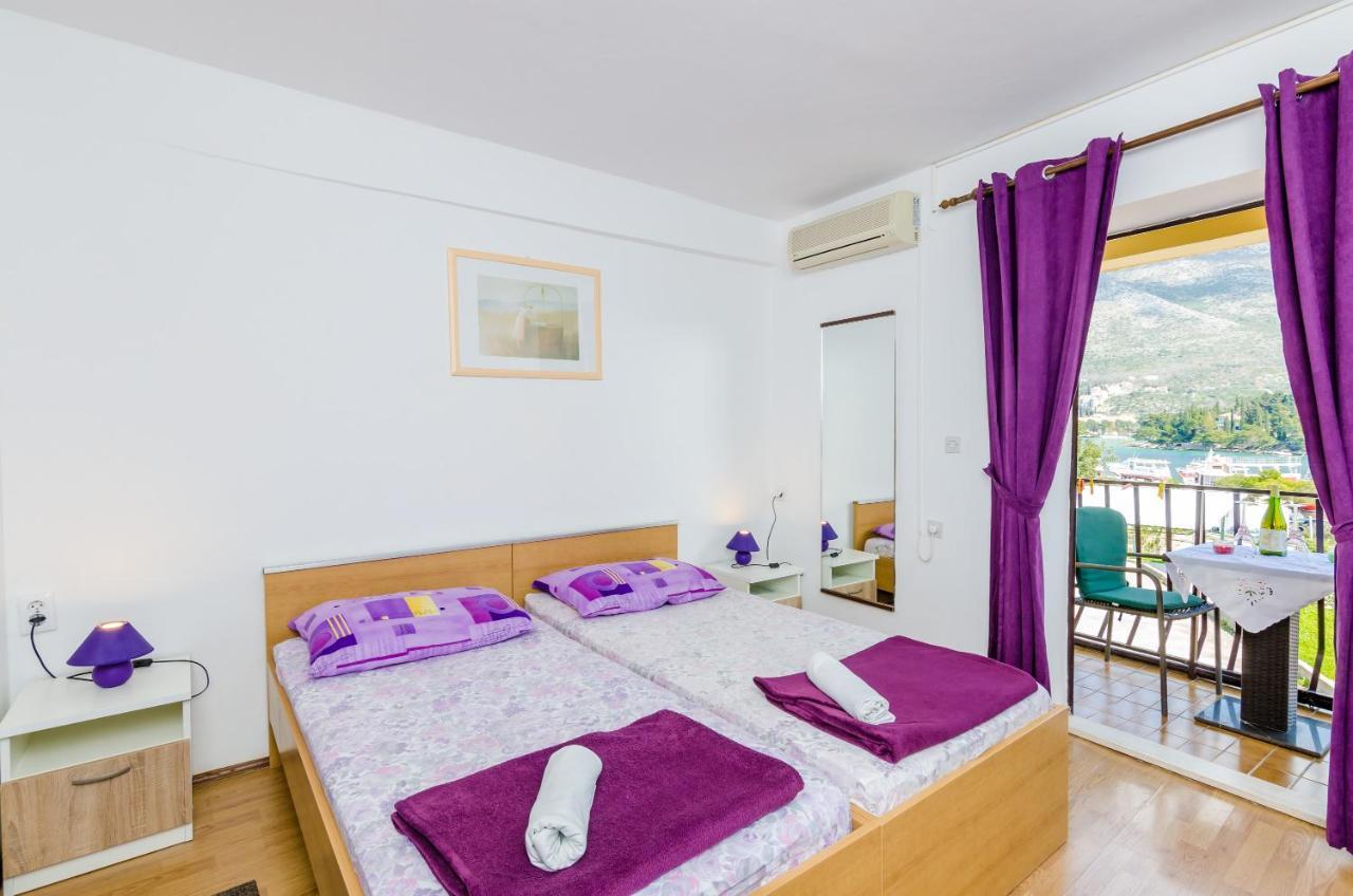 Apartments & Rooms Mihajica 챠브타트 외부 사진